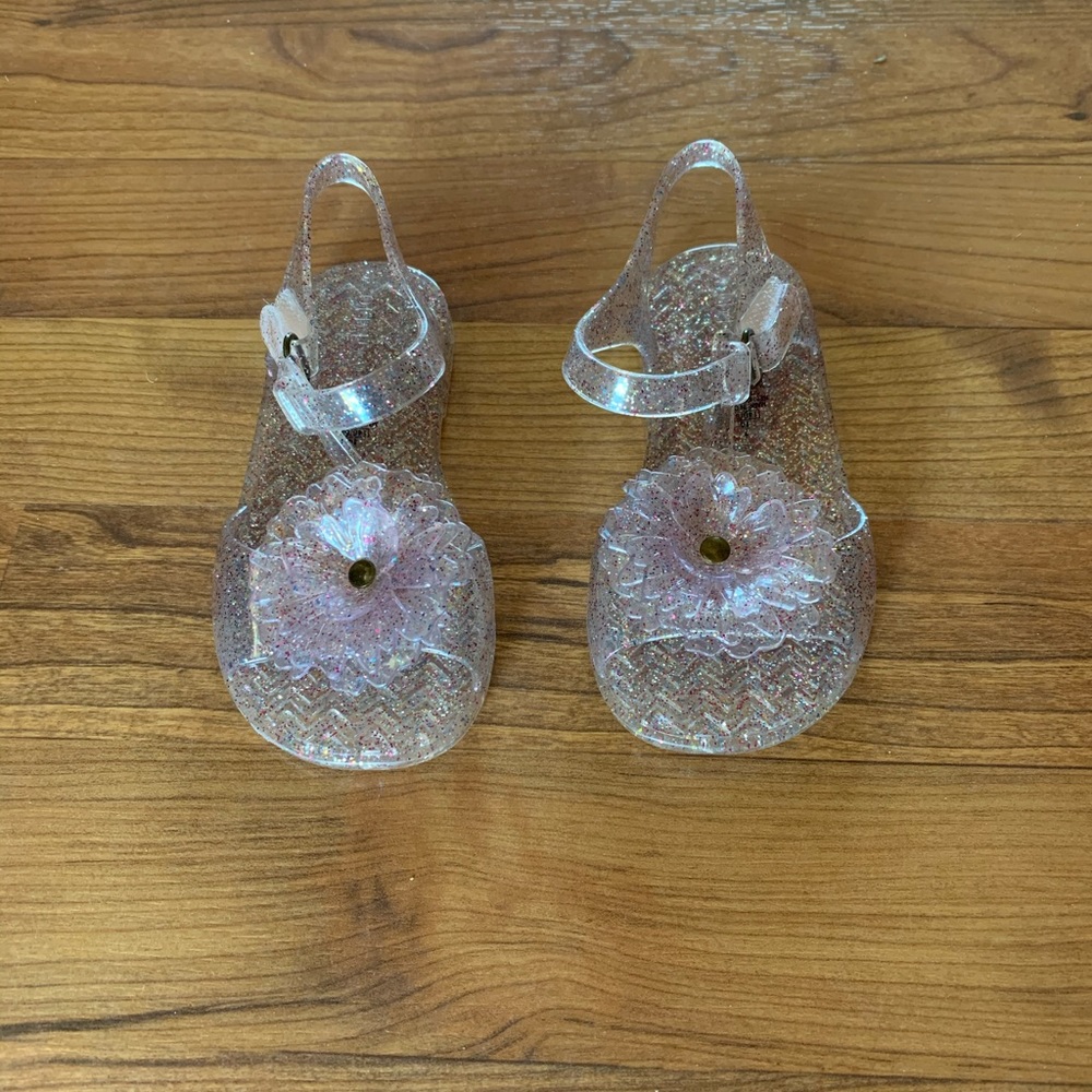 Glitter jelly sandals with flower